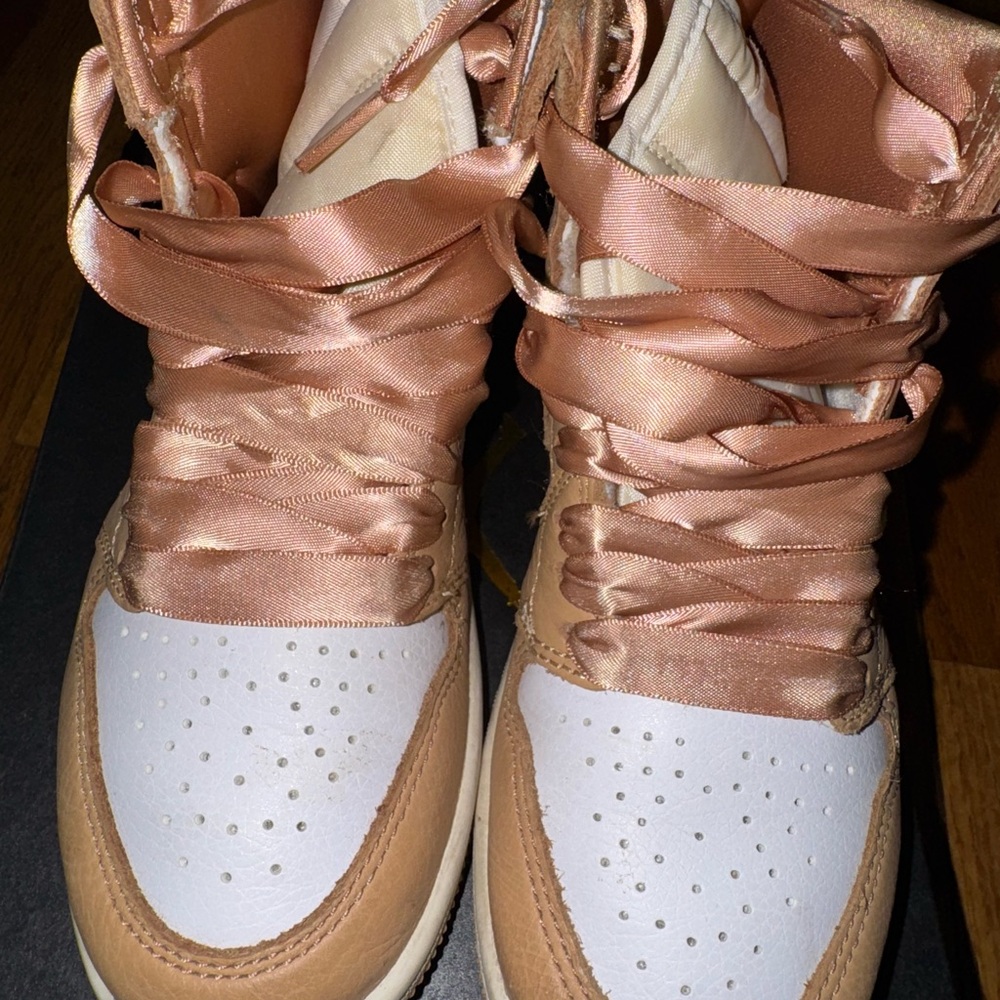 Jordan 1 - Picture 3 of 5